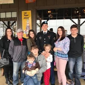 Meet your Posher, Brandon